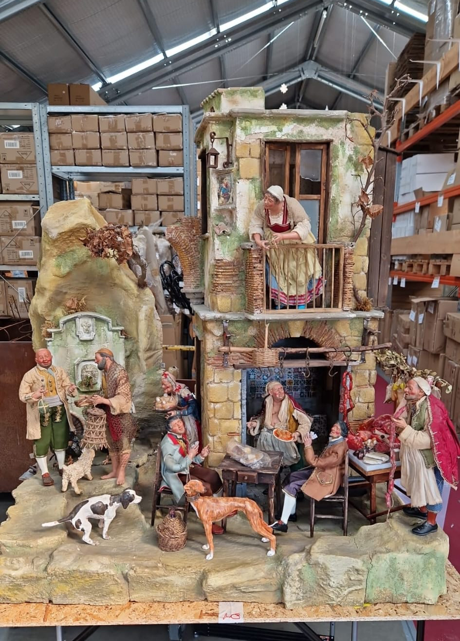 Scena-in-sughero-e-legno-completa-di-pastori-da-30-cm-con-osteria-e-fontana