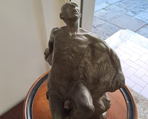 scultura-enrico-corrado-